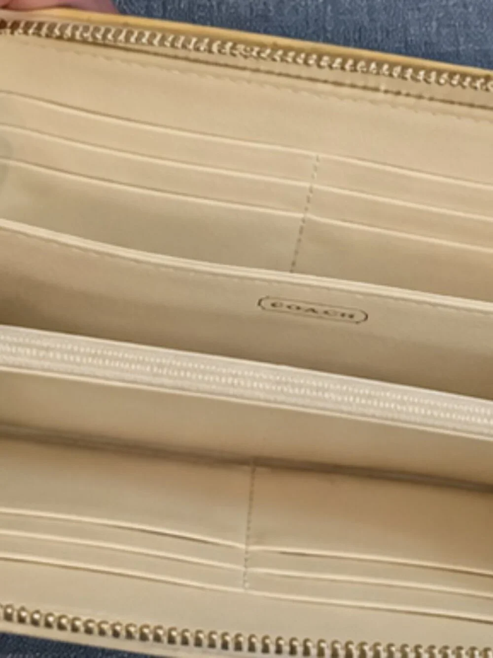 Coach Ivory Patent Leather Signature Accordion Zip Wallet Zip Around